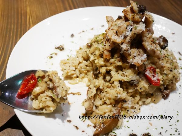 【餐酒館推薦】Waiting Bistro 異國風味 捷運忠孝復興站餐酒館 (19).JPG