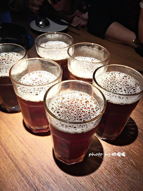 【台中 南屯】拾七石頭火鍋€輕井澤旗下新品牌→口味大勝輕井澤、食材新鮮、湯頭正點、宵夜場再+1←冬日超推