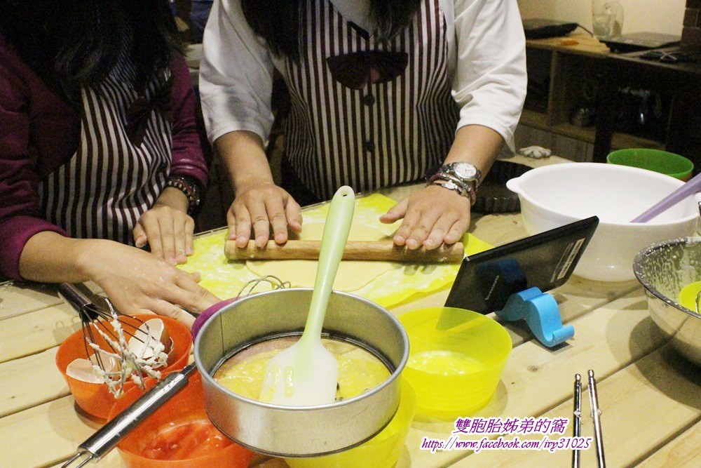 [愛10克親手烘培DIY Bakery凱旋店] 帶姪女練習親手烘培DIY的初體驗