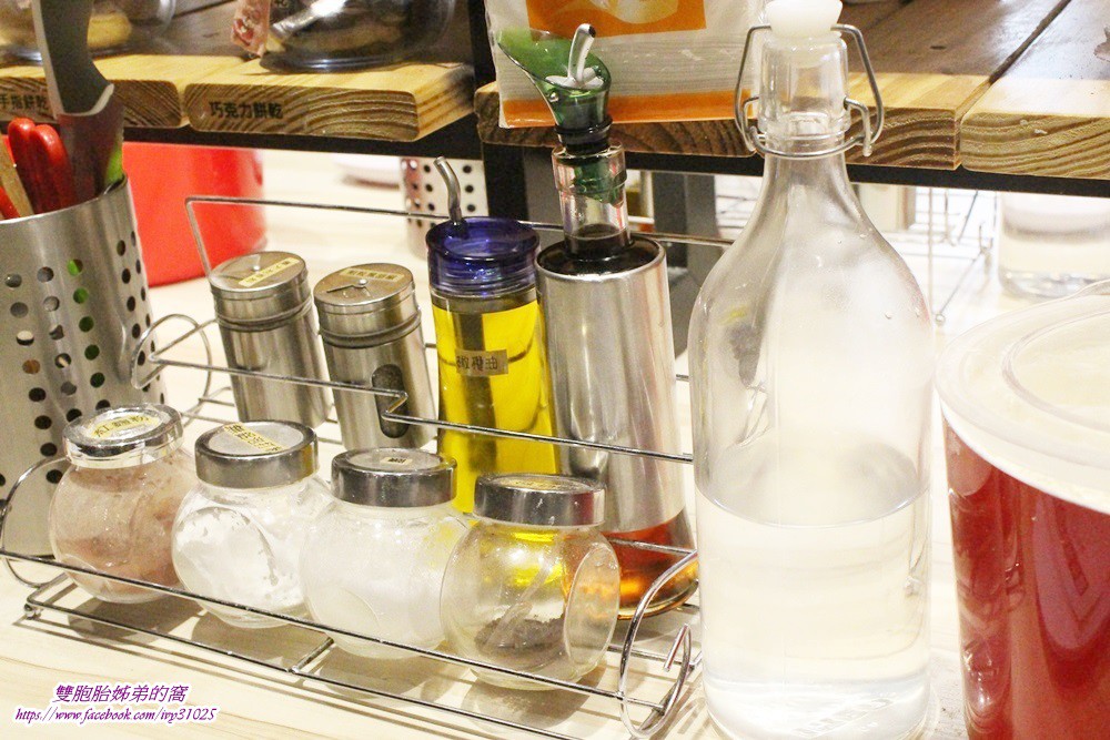 [愛10克親手烘培DIY Bakery凱旋店] 帶姪女練習親手烘培DIY的初體驗