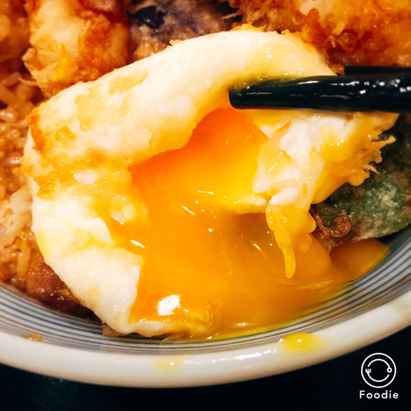 [台北松山美食] 天吉屋 半熟蛋 天使紅蝦 大份量天婦羅丼飯 東區微風廣場