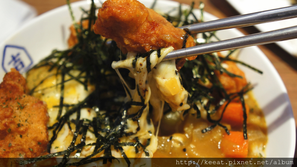 紅酒起司唐揚雞塊咖哩丼