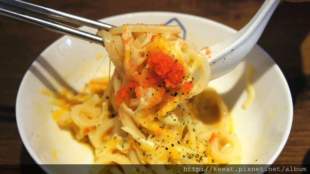 明太子起司蛋拌烏龍麵