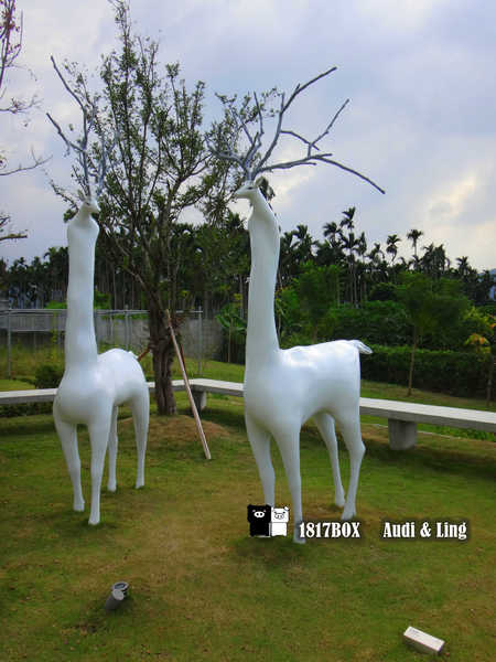 【南投。草屯】毓繡美術館。建築空間美學藝術。歧異獸。含羞的等候。巷弄美學。2016台灣建築獎首獎