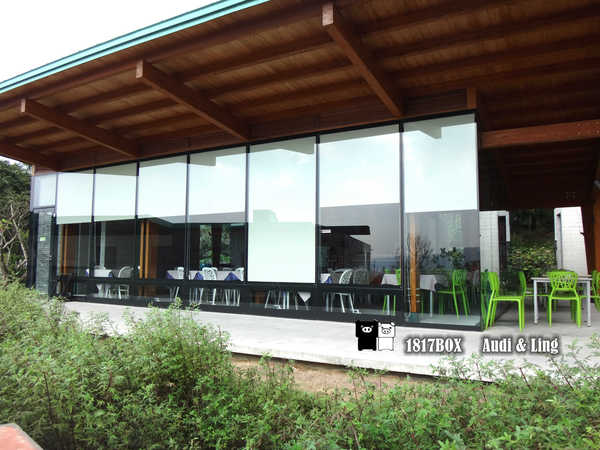 【南投。草屯】毓繡美術館。建築空間美學藝術。歧異獸。含羞的等候。巷弄美學。2016台灣建築獎首獎