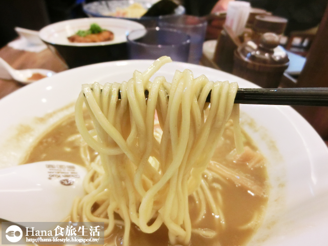 【台北中山】麵屋一燈 ITTO 台灣店 | Tabelog 各大美食網站第一名 日本超人氣拉麵 冠軍濃厚雞豚骨湯頭 特製芳醇干貝雞湯拉麵/東京煮干拉麵/香煎鴨肝丼