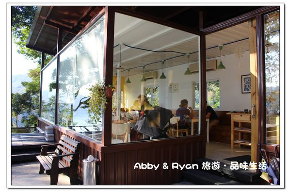 newIMG_9637.jpg newIMG_9637.jpg