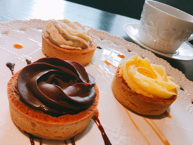 4F小飯館,淡水美食,淡江美食,淡江大學城,淡水寵物餐廳,淡水寵物友善餐廳,淡水約會餐廳,淡水餐酒館,淡水酒吧,淡水看夜景,4F小飯館淡江