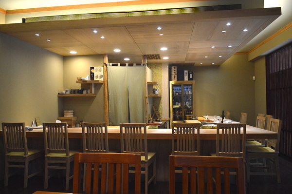 山花日本料理： 台北｜食記 山花日本料理 鬼才阿田師執掌 讓你一秒到日本正統割烹料亭 老饕私藏無菜單料理