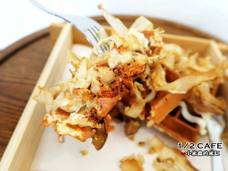 【捷運南京三民站】1/2 CAFÉ~驚!!是誰把白日夢搬進咖啡廳裡了!!