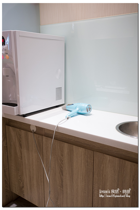 【台北內湖區】把旋轉木馬搬進餐廳內/樹屋/城堡溜滑梯.棠朝BossMama 親子餐廳