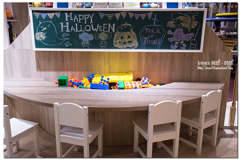 【台北內湖區】把旋轉木馬搬進餐廳內/樹屋/城堡溜滑梯.棠朝BossMama 親子餐廳