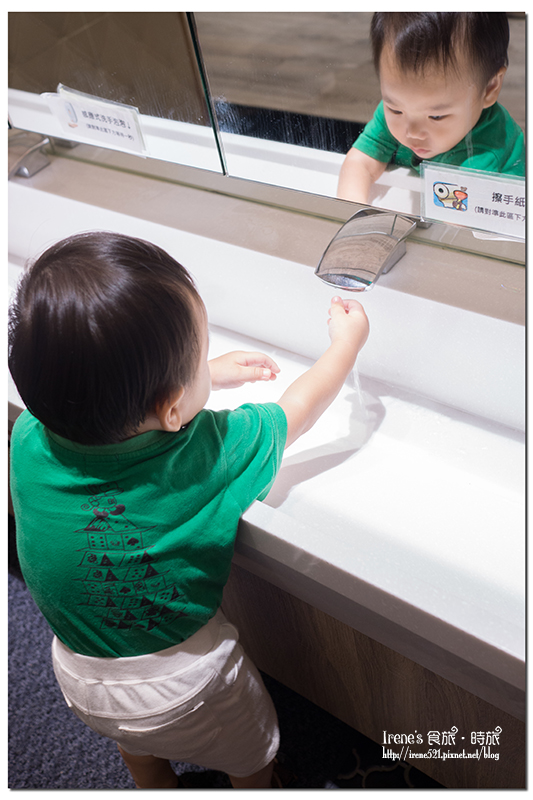 【台北內湖區】把旋轉木馬搬進餐廳內/樹屋/城堡溜滑梯.棠朝BossMama 親子餐廳