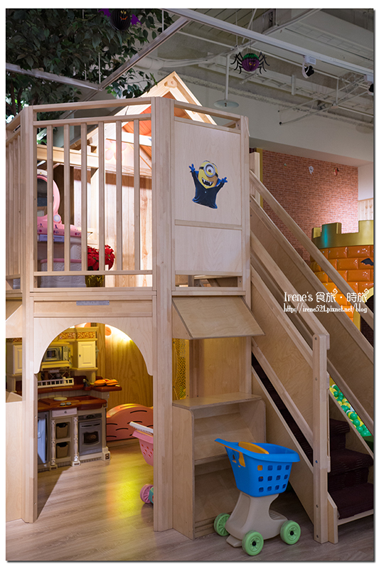 【台北內湖區】把旋轉木馬搬進餐廳內/樹屋/城堡溜滑梯.棠朝BossMama 親子餐廳