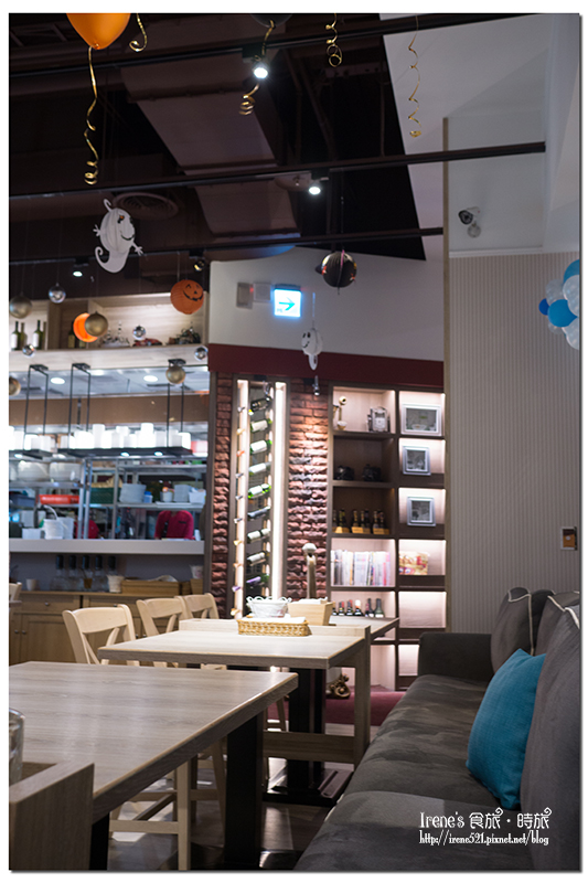 【台北內湖區】把旋轉木馬搬進餐廳內/樹屋/城堡溜滑梯.棠朝BossMama 親子餐廳