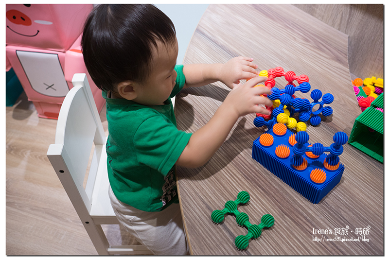 【台北內湖區】把旋轉木馬搬進餐廳內/樹屋/城堡溜滑梯.棠朝BossMama 親子餐廳