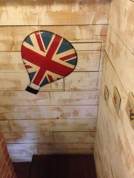 裝潢 (4) 裝潢 (4)