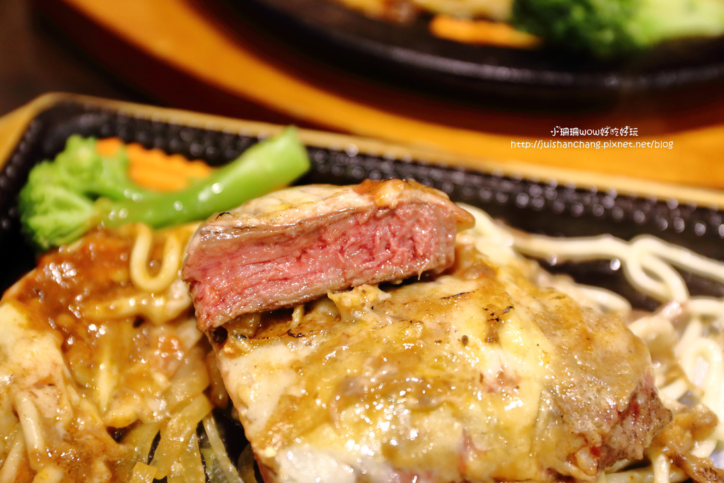 【食║台北】將軍碳烤牛排館～堅持原味原塊碳烤牛排，肉食主義必吃！