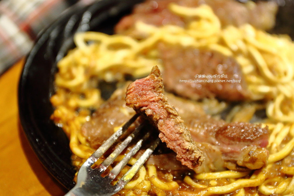 【食║台北】將軍碳烤牛排館～堅持原味原塊碳烤牛排，肉食主義必吃！