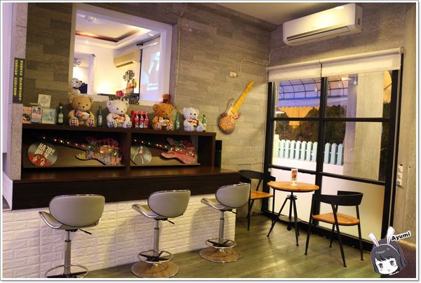 AngryBurger：[食記]►台南東區◄AngryBurger美式餐廳／獨特漢堡／不限時間／可包場地辦活動／CP值頗高