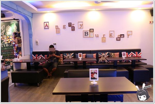 AngryBurger：[食記]►台南東區◄AngryBurger美式餐廳／獨特漢堡／不限時間／可包場地辦活動／CP值頗高