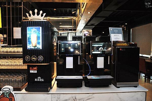 草屯屯鱻火鍋,南投草屯吃到飽名店,200種以上品項自助百匯超