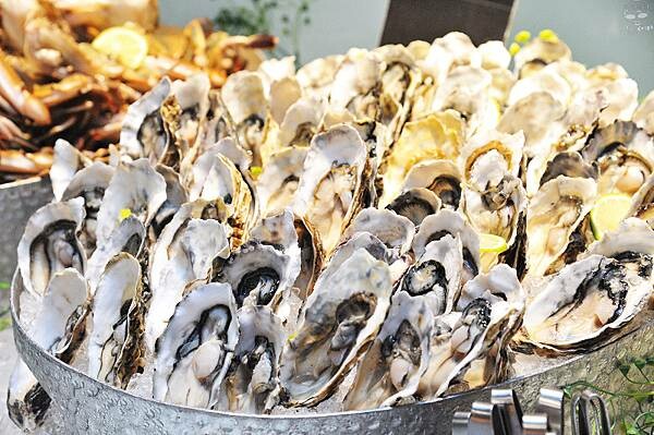 草屯屯鱻火鍋,南投草屯吃到飽名店,200種以上品項自助百匯超