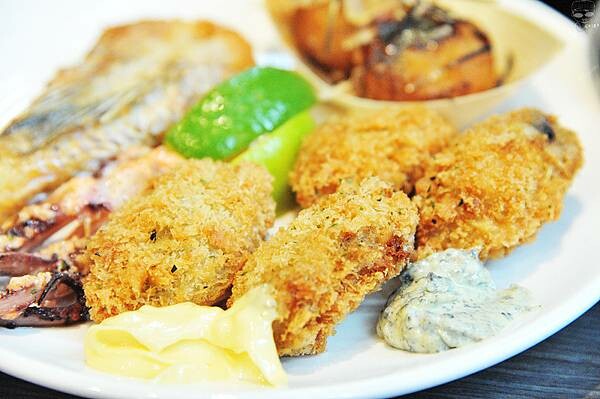 草屯屯鱻火鍋,南投草屯吃到飽名店,200種以上品項自助百匯超