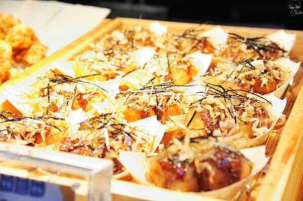 草屯屯鱻火鍋,南投草屯吃到飽名店,200種以上品項自助百匯超