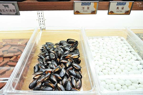 草屯屯鱻火鍋,南投草屯吃到飽名店,200種以上品項自助百匯超