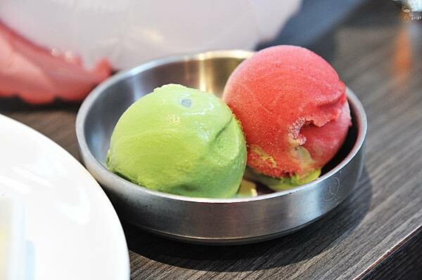 草屯屯鱻火鍋,南投草屯吃到飽名店,200種以上品項自助百匯超