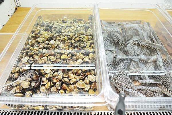 草屯屯鱻火鍋,南投草屯吃到飽名店,200種以上品項自助百匯超