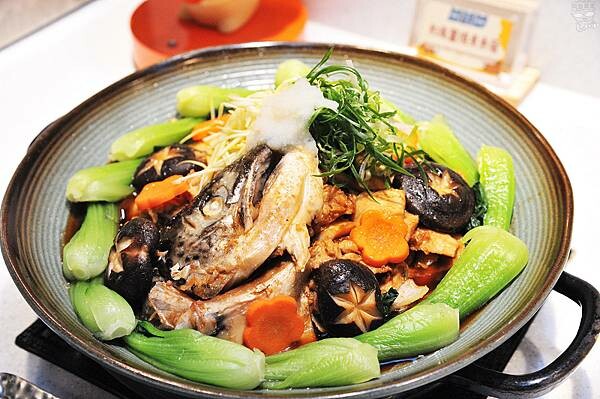 草屯屯鱻火鍋,南投草屯吃到飽名店,200種以上品項自助百匯超