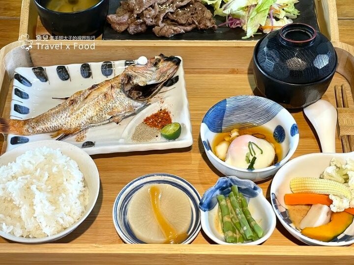 新鮮漁獲,現流的美味,每一口都是真材實料!用餐聚會首選,宜蘭礁溪里海咖啡 @魚兒 x 牽手明太子的「視」界旅行