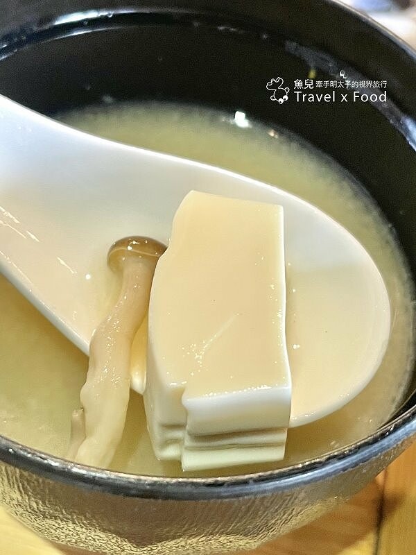 新鮮漁獲,現流的美味,每一口都是真材實料!用餐聚會首選,宜蘭礁溪里海咖啡 @魚兒 x 牽手明太子的「視」界旅行