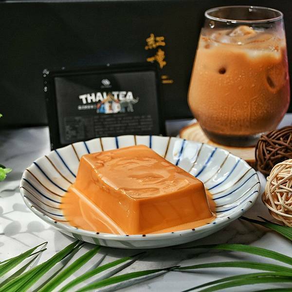 【宅配美食】紅磚布丁，台南伴手禮，吃過就難忘的甜點，台南必吃甜點，台南好吃布丁，布丁界愛馬仕