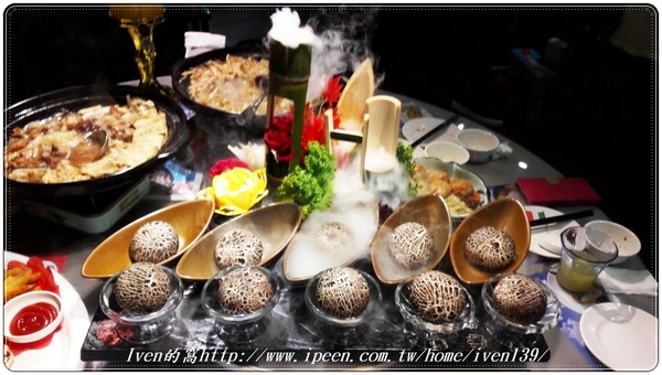 嚐嚐九九(桃園中壢店):《桃園中壢美食》跟隨著愛評狀元的腳步\2018年菜幸福先嚐鮮在『嚐嚐九九桃園中壢店』 嚐嚐九九(桃園中壢店):《桃園中壢美食》跟隨著愛評狀元的腳步\2018年菜幸福先嚐鮮在『嚐嚐九九桃園中壢店』