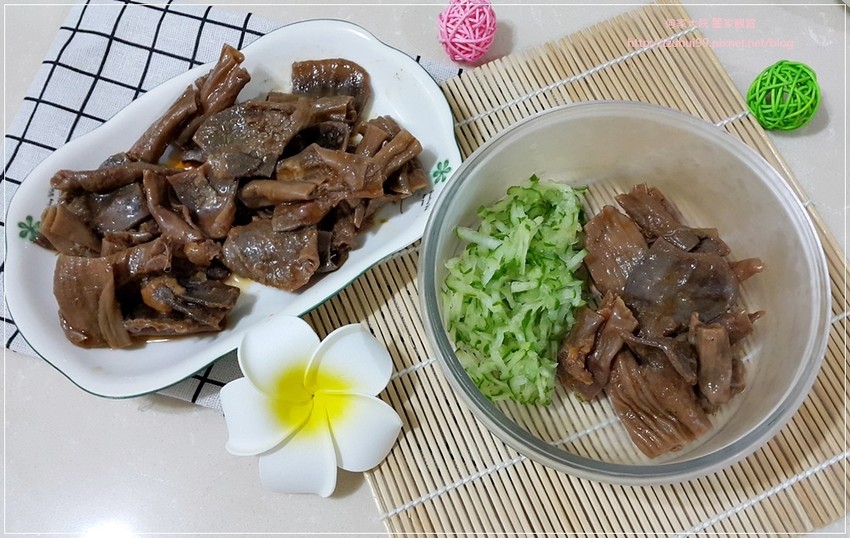 桃園滷味城(桃園好吃滷味+桃園美食+宅配網購美食+冷滷+雞腳脆腸七里香滷味拼盤餐盒) 30.jpg