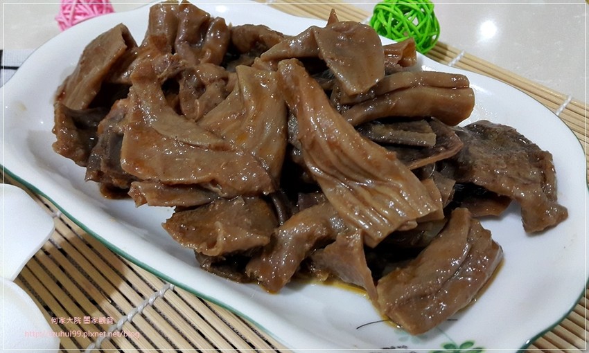 桃園滷味城(桃園好吃滷味+桃園美食+宅配網購美食+冷滷+雞腳脆腸七里香滷味拼盤餐盒) 28.jpg