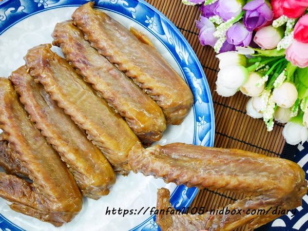 桃園滷味城【富鴻滷味城】桃園唯一五星級滷味專賣店 #桃園滷味推薦 #新埔十街美食 #桃園知名滷味 #滷味城團購 #桃園五星級滷味 #滷味城 (10).JPG