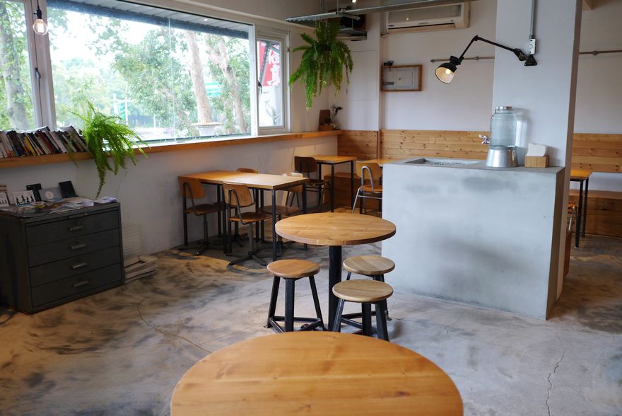 P2330305.jpg P2330305.jpg