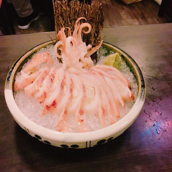   [士林區 捷運士林站] 惡犬食堂士林店 新鮮生魚片 日本酒  (附完整菜單)