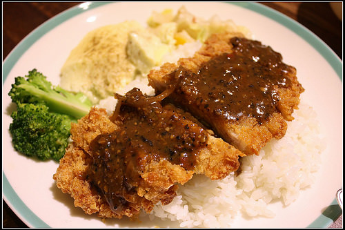 【新北食記】林口‧Mom+ 媽媽家義式餐廳~百元商業套餐