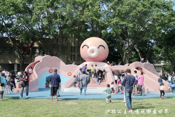 溪北生態休閒公園:新北板橋特色公園『溪北生態休閒公園』Q版章魚造型磨石子共融性滑梯遊戲場/盪鞦韆/沙坑