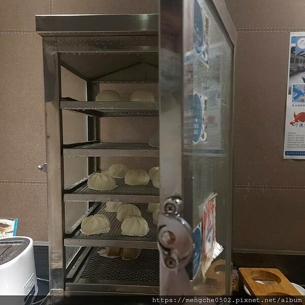 家和商旅-高雄車站附近平價又乾淨附早餐、下午茶和宵夜的優質商旅