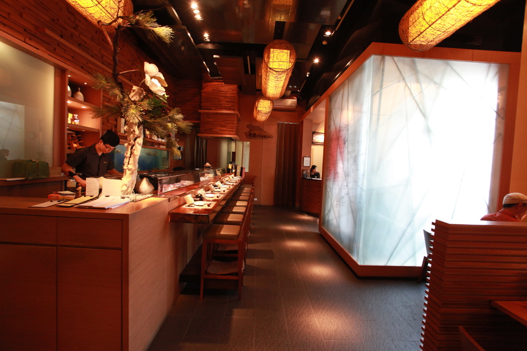 IMG_7963.JPG IMG_7963.JPG