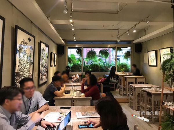 貳拾陸巷 | Somebody Cafe