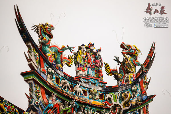 壽山巖觀音寺|桃園市/龜山區(風兒媚、花正俏，速來壽山賞花嬌；乾隆賜、觀音威，護國祐民真慈悲。)