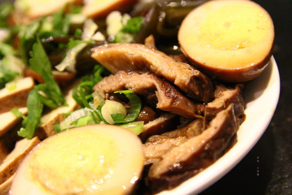 蘭芳麵食館:【台北市中山區。小吃】蘭方麵食館 遼寧夜市傳統家鄉味小吃 南京復興站 蘭芳麵食館:【台北市中山區。小吃】蘭方麵食館 遼寧夜市傳統家鄉味小吃 南京復興站