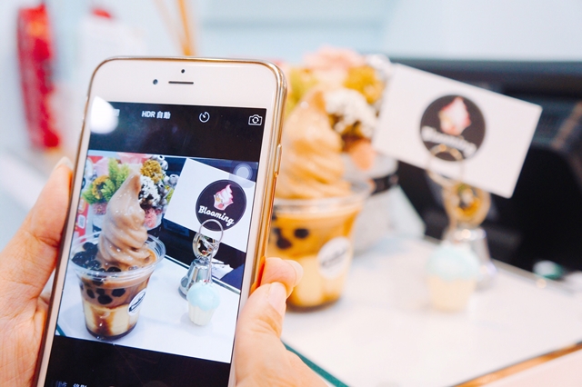 【台北信義區】Blooming Ice Sweet 花果茶霜淇淋專門店。可愛粉紅迷你西瓜冰品～